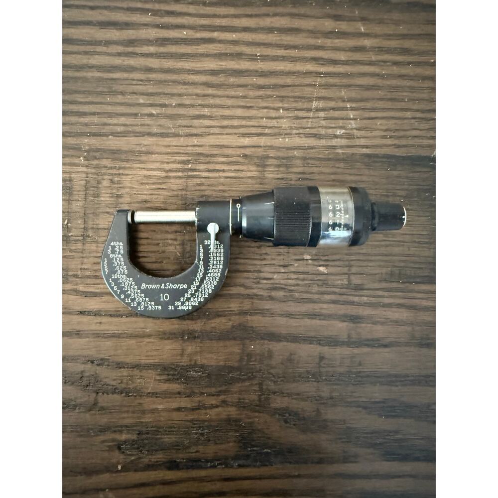 Brown & Sharpe 599-10 Digital Micrometer – Fine Measurement Tool